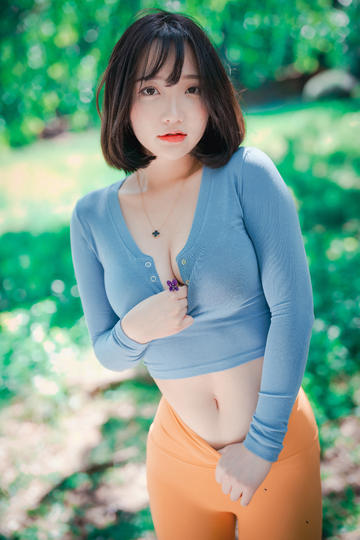 国产午夜精品美女短视频